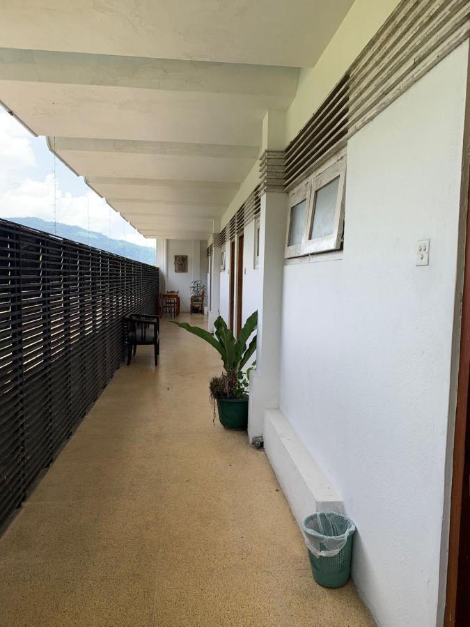 Nilani Hotel Ratnapura Exteriör bild