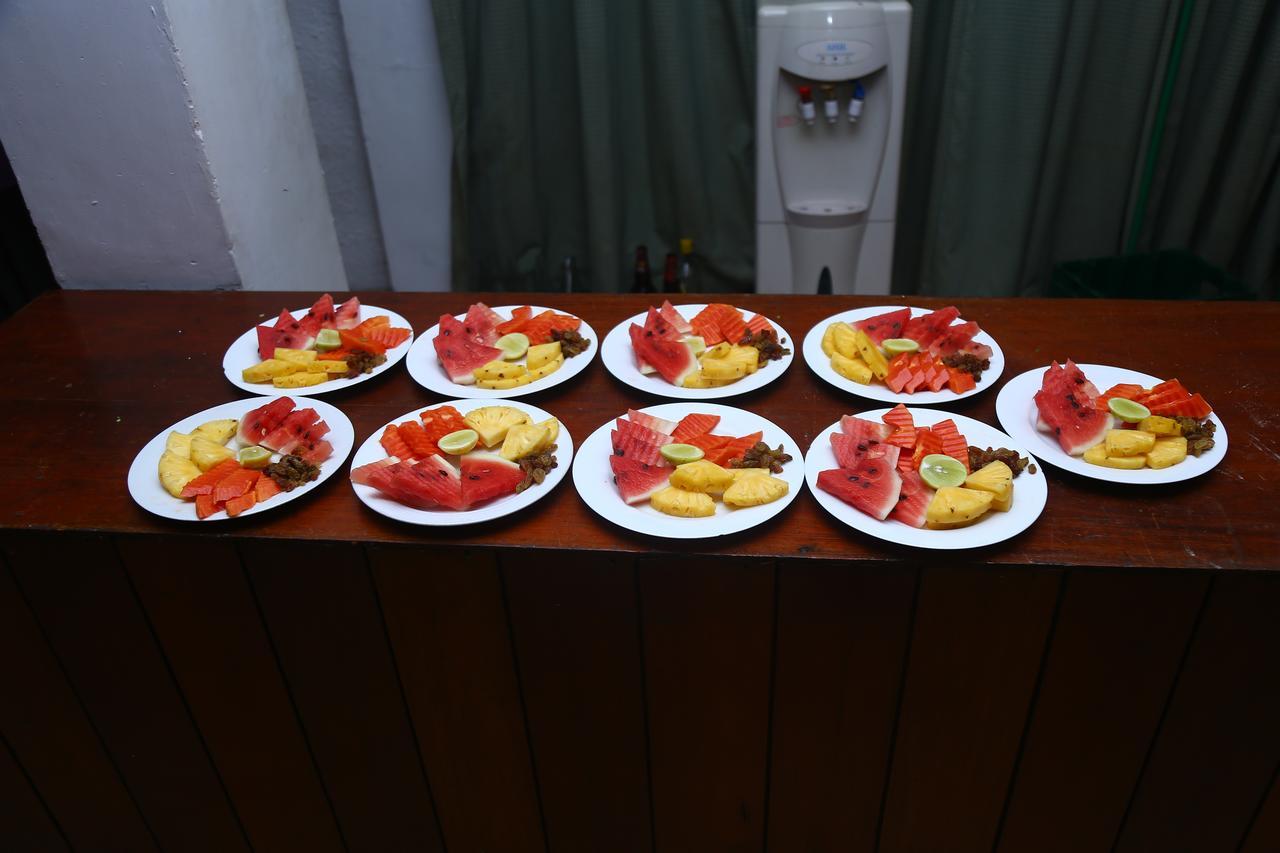 Nilani Hotel Ratnapura Exteriör bild